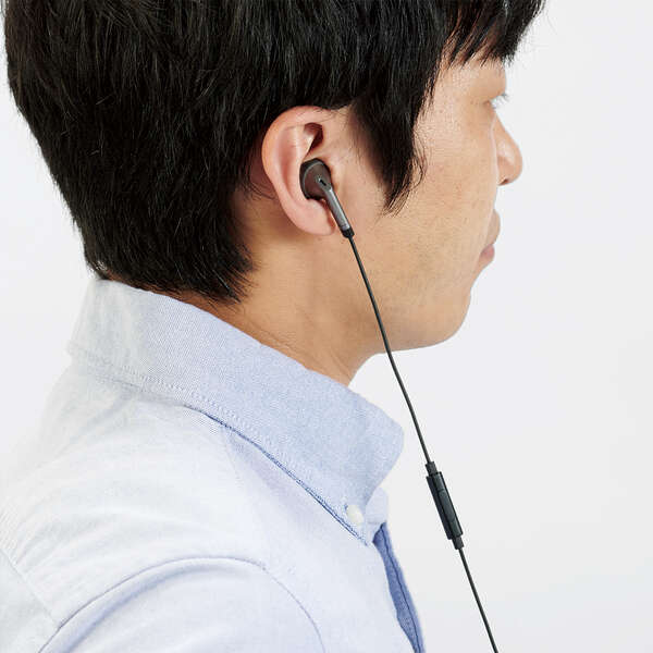 AIWA インイヤーイヤフォン 再生コントロール付き Amazon.co.jp: イヤホン・ヘッドホン本体: 家電＆カメラ