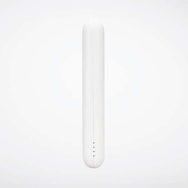 薄型コンパクトモバイルバッテリー(10000mAh/20W/C×1+A×2