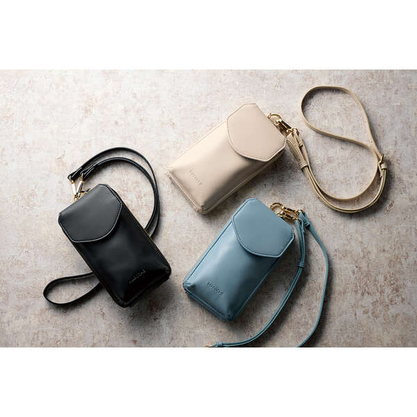 【CELINE】フラップ付き モバイルポーチ　値下げ！スマートフォンポーチ CELINE セリーヌ Phone Pouch フラップ付きモバイルポーチ