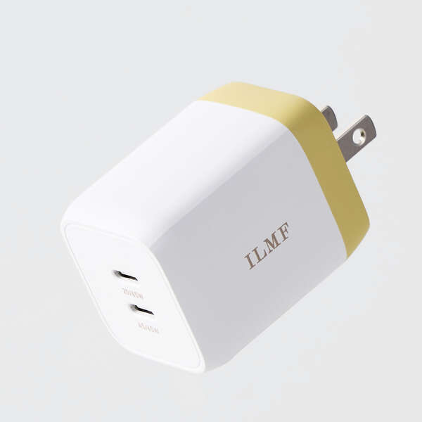 ケータイ充電器 012000180smw.jpg