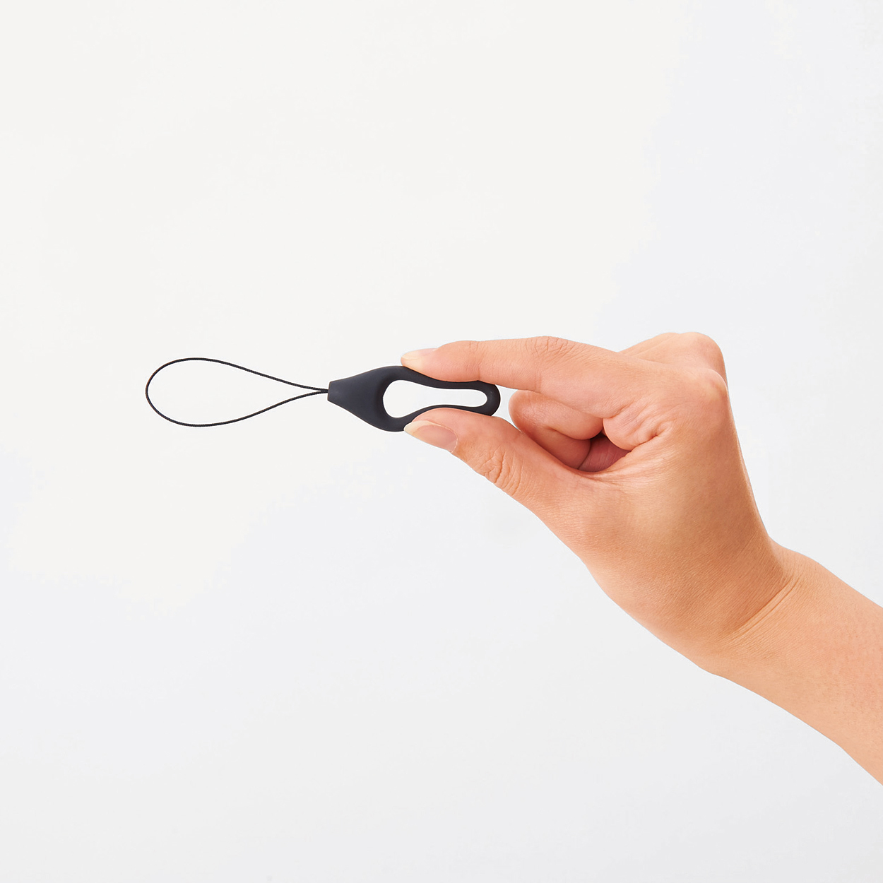 スマートフォン用フィンガーストラップ/シリコン/L | エレコム